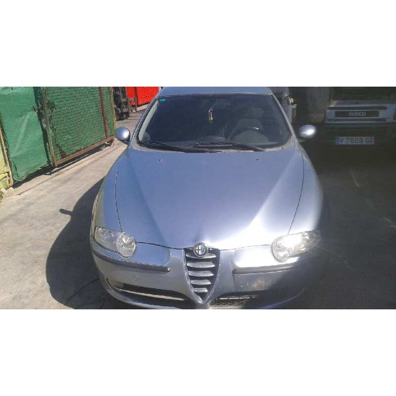 alfa romeo 147 (190) del año 2001