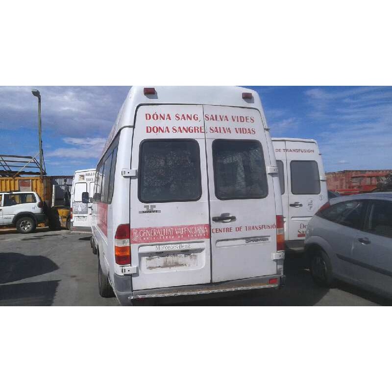 mercedes-benz sprinter 02.00  caja cerrada, techo elevado del año 2001