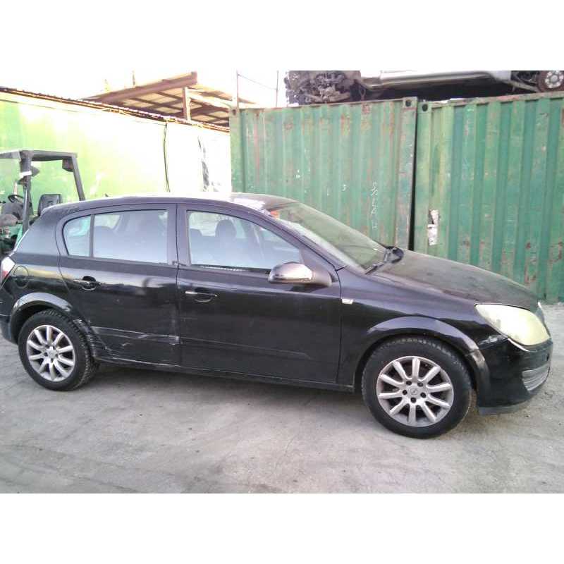 opel astra h berlina del año 2006