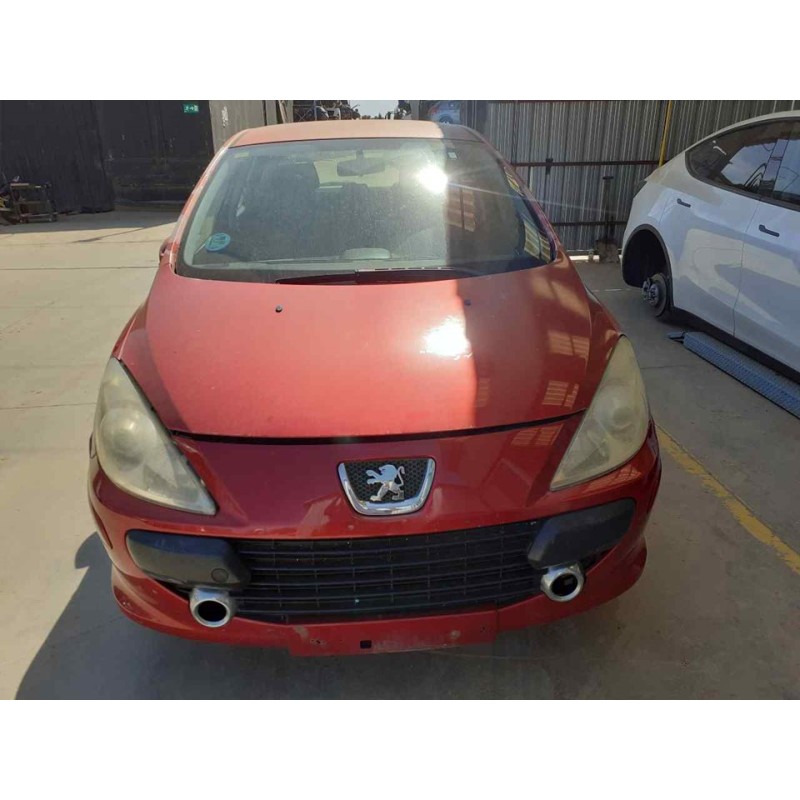 peugeot 307 berlina (s2) del año 2006