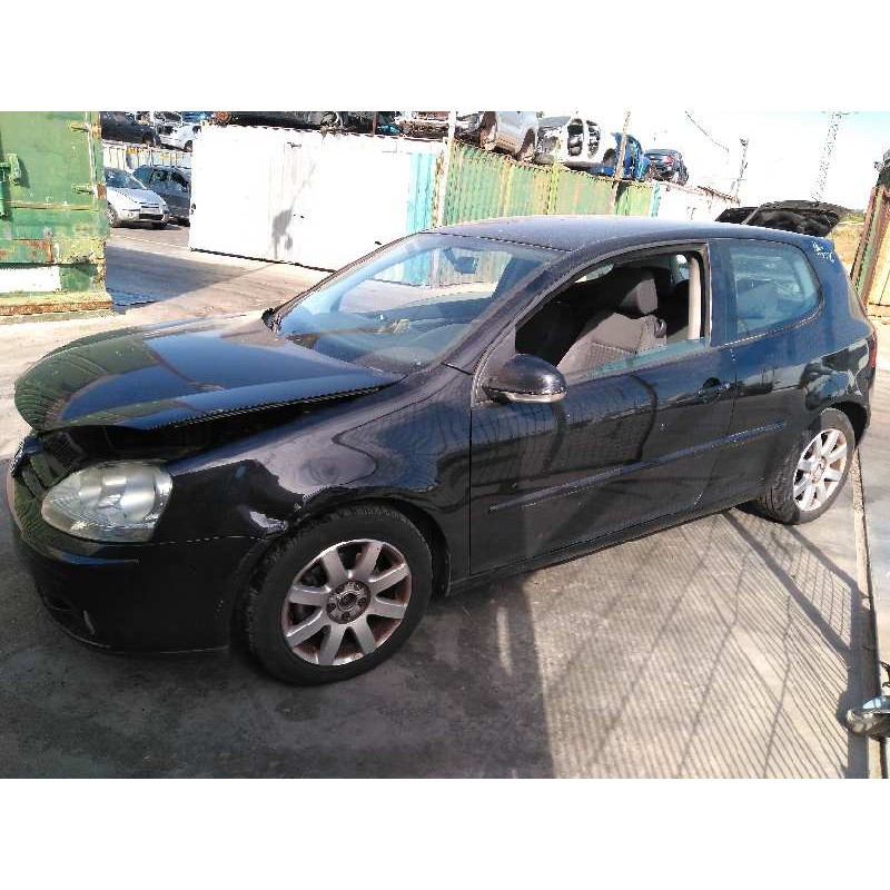 volkswagen golf v berlina (1k1) del año 2004