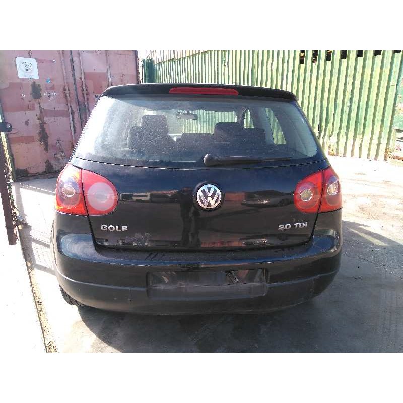 volkswagen golf v berlina (1k1) del año 2004