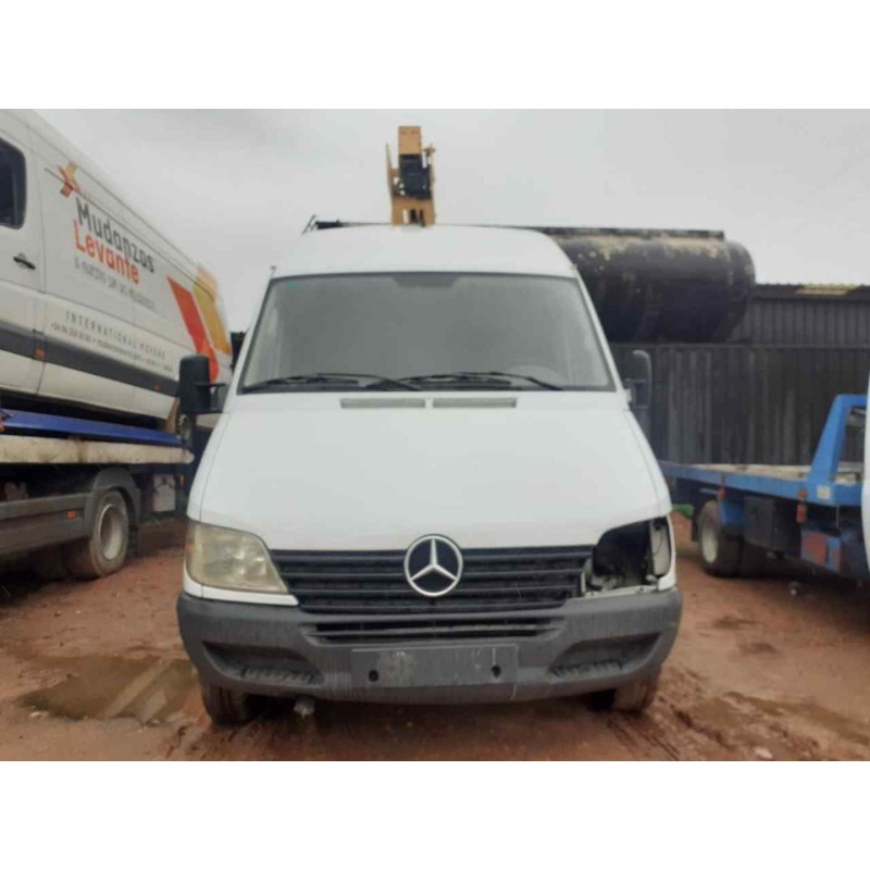 mercedes-benz sprinter 02.00  caja cerrada, techo elevado del año 2002