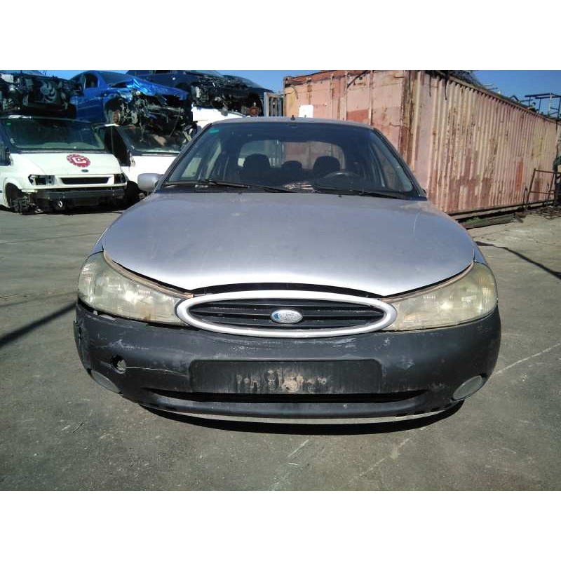 ford mondeo berlina (gd) del año 2000