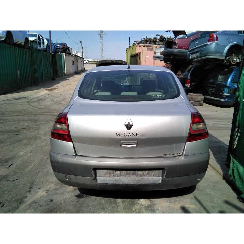 renault megane ii classic berlina del año 2006