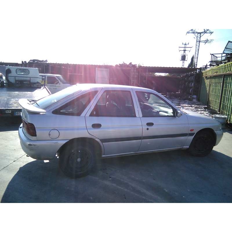 ford escort berl./turnier del año 1998