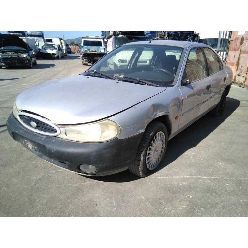 ford mondeo berlina (gd) del año 2000