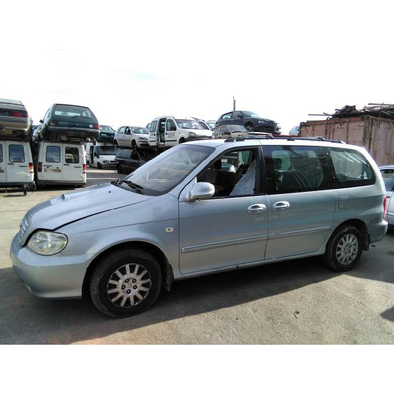 kia carnival ii del año 2002
