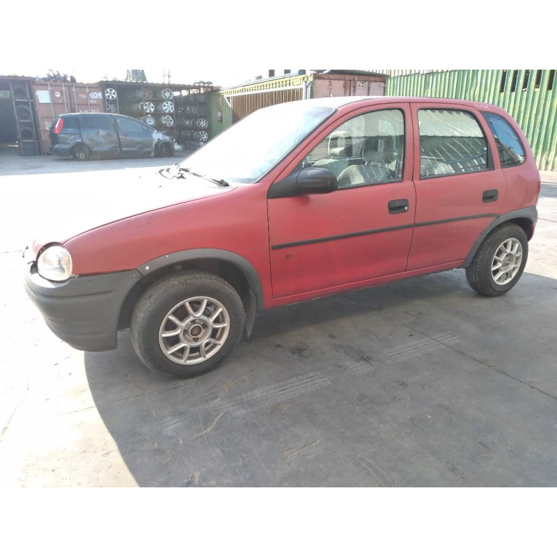 opel corsa b del año 1996
