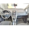toyota auris del año 2012