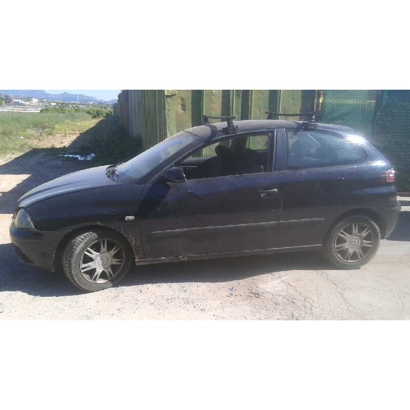 seat ibiza (6l1) del año 2003