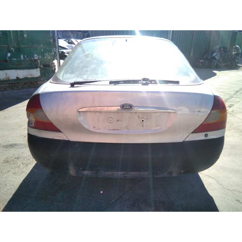 ford mondeo berlina (gd) del año 2000