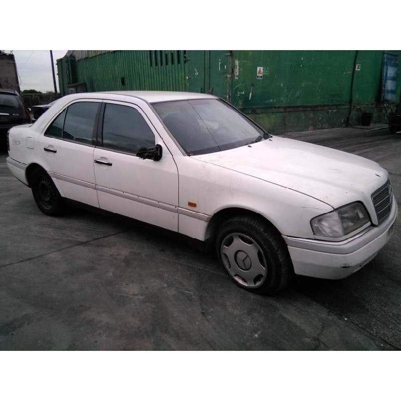 mercedes-benz clase c (w202) berlina del año 1995