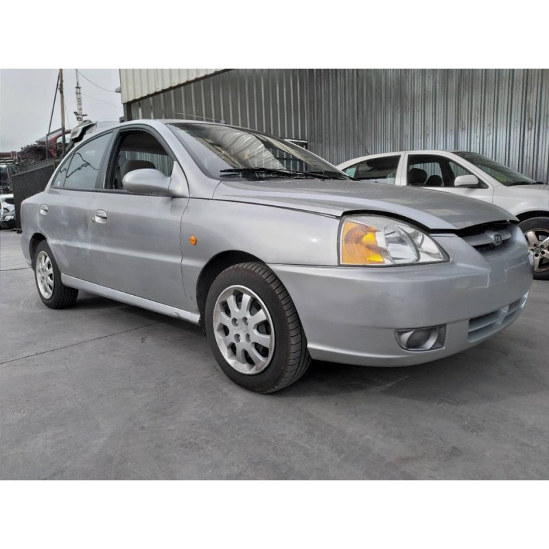 kia rio del año 2003