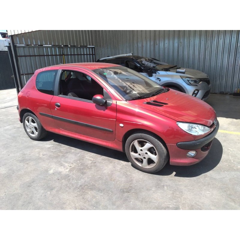 peugeot 206 berlina del año 2002