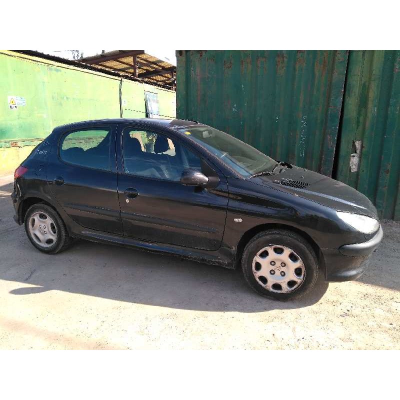 peugeot 206 berlina del año 2005