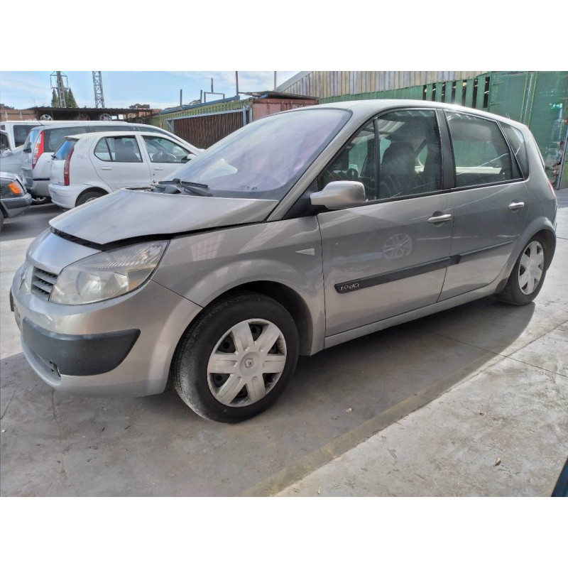 renault scenic ii del año 2005