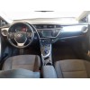 toyota auris del año 2013