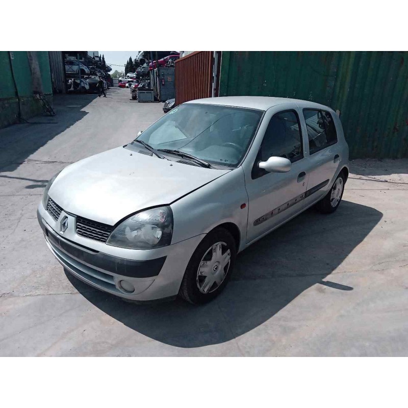 renault clio ii fase ii (b/cb0) del año 2001