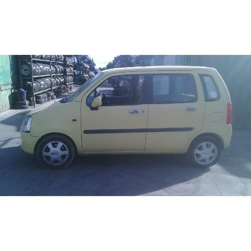 opel agila del año 2003