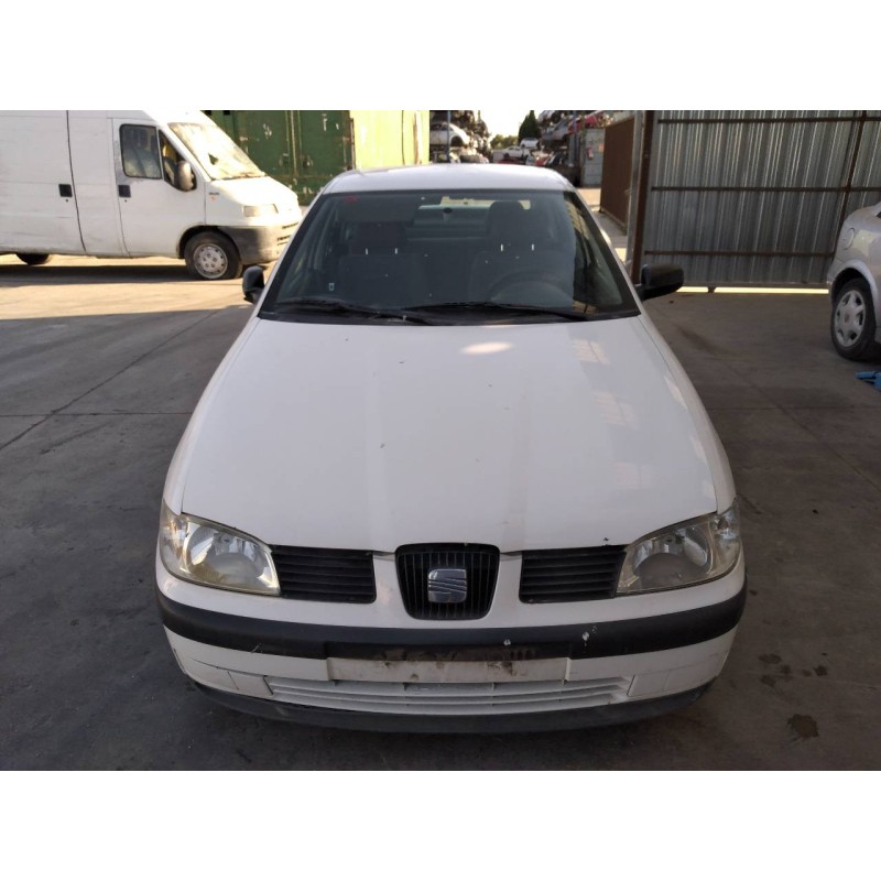 seat cordoba berlina (6k2) del año 2002