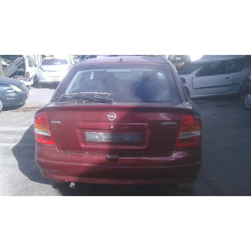 opel astra g berlina del año 1999
