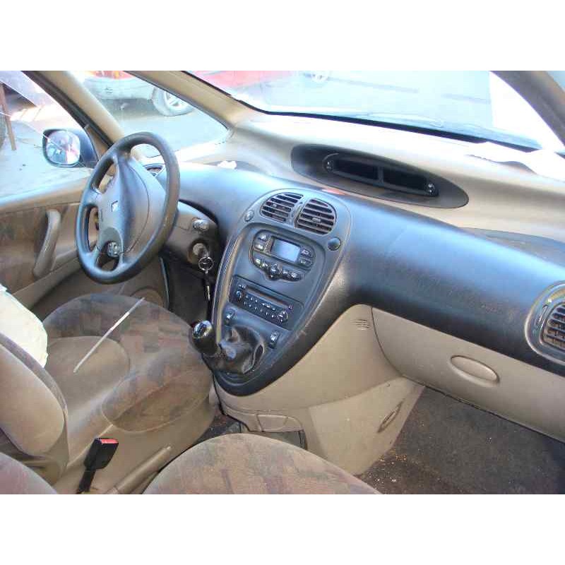 citroën xsara picasso del año 2002