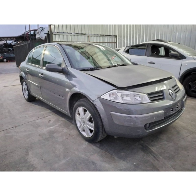renault megane ii classic berlina del año 2005