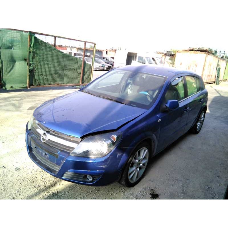 opel astra h berlina del año 2004