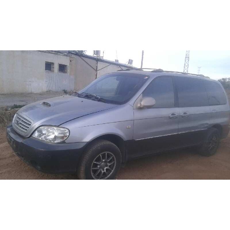 kia carnival ii del año 2002