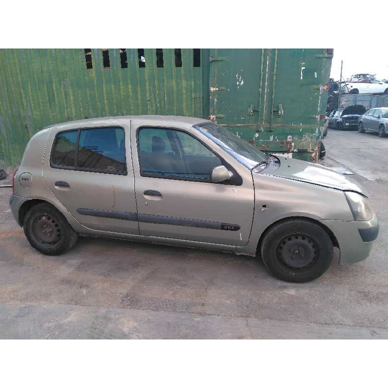renault clio ii fase ii (b/cb0) del año 2001