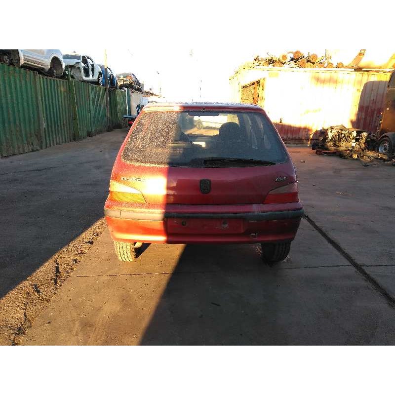 peugeot 106 (s2) del año 2001