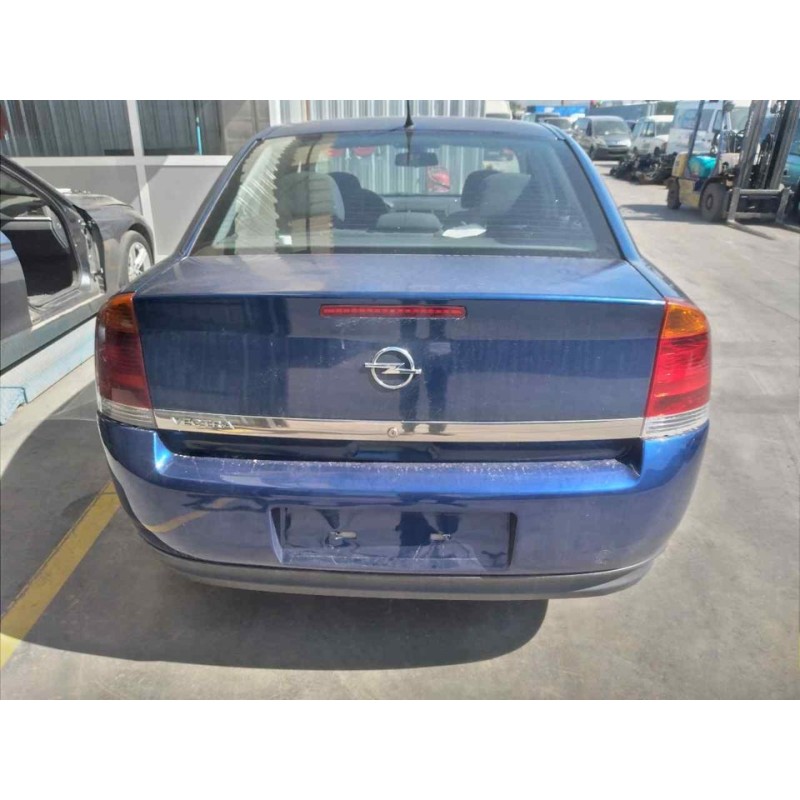 opel vectra c berlina del año 2003