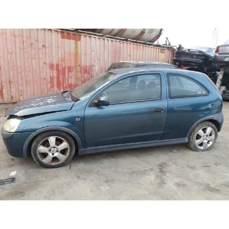 opel corsa c del año 2002
