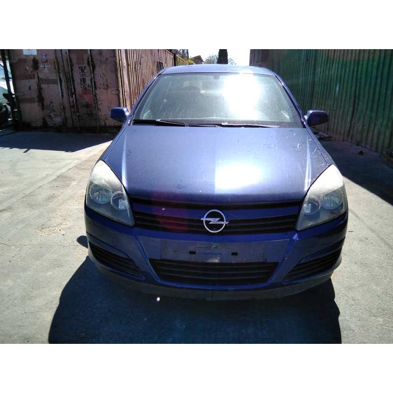 opel astra h berlina del año 2004