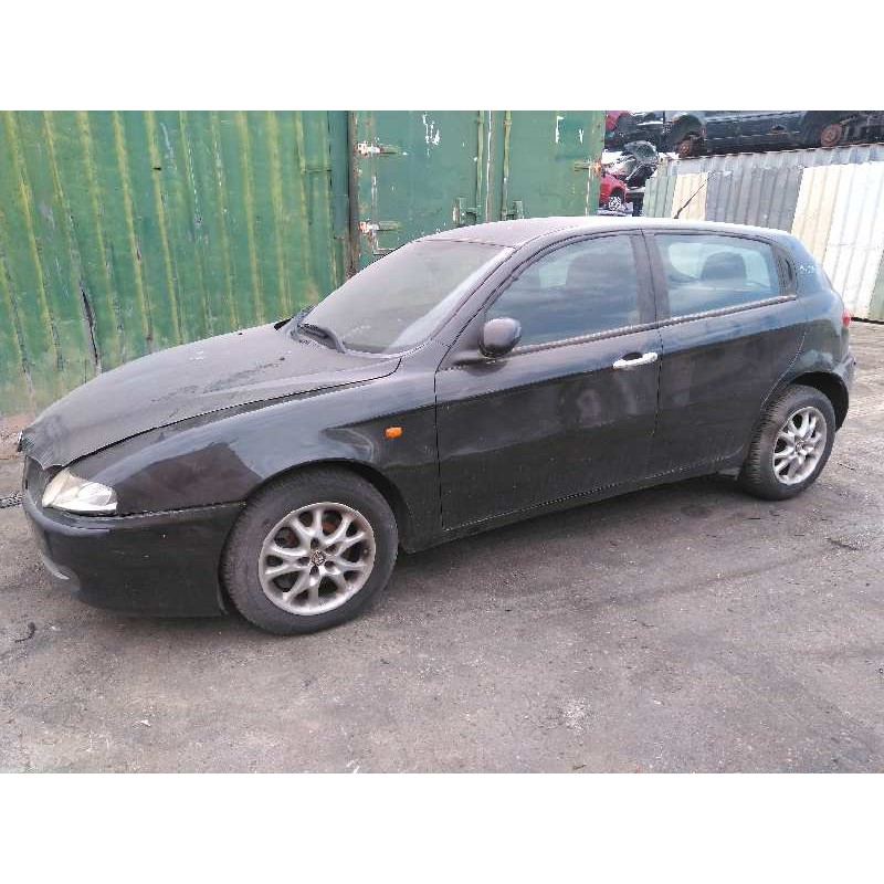alfa romeo 147 (190) del año 2001