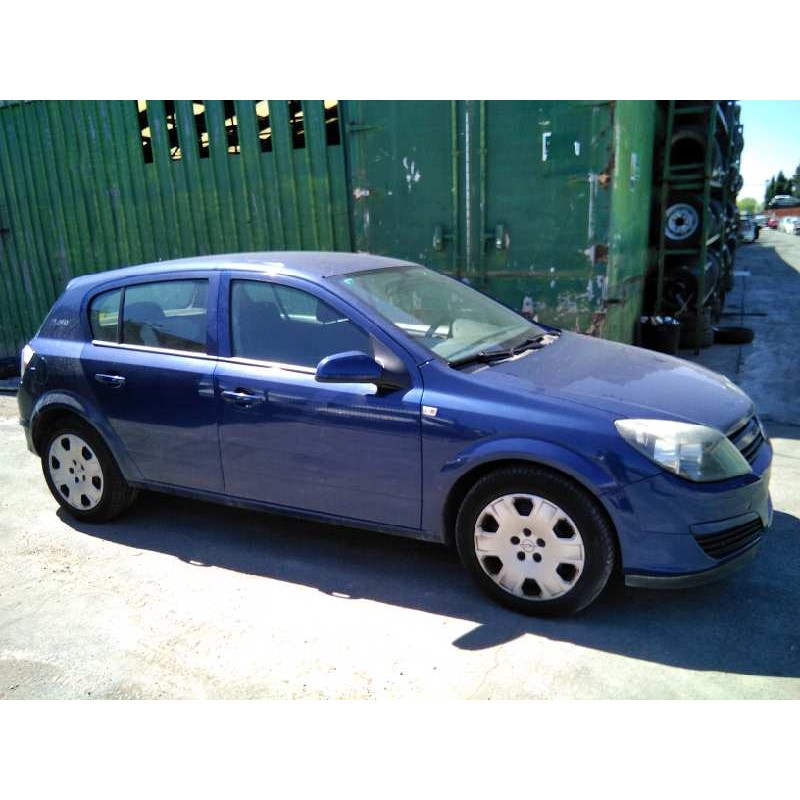 opel astra h berlina del año 2004
