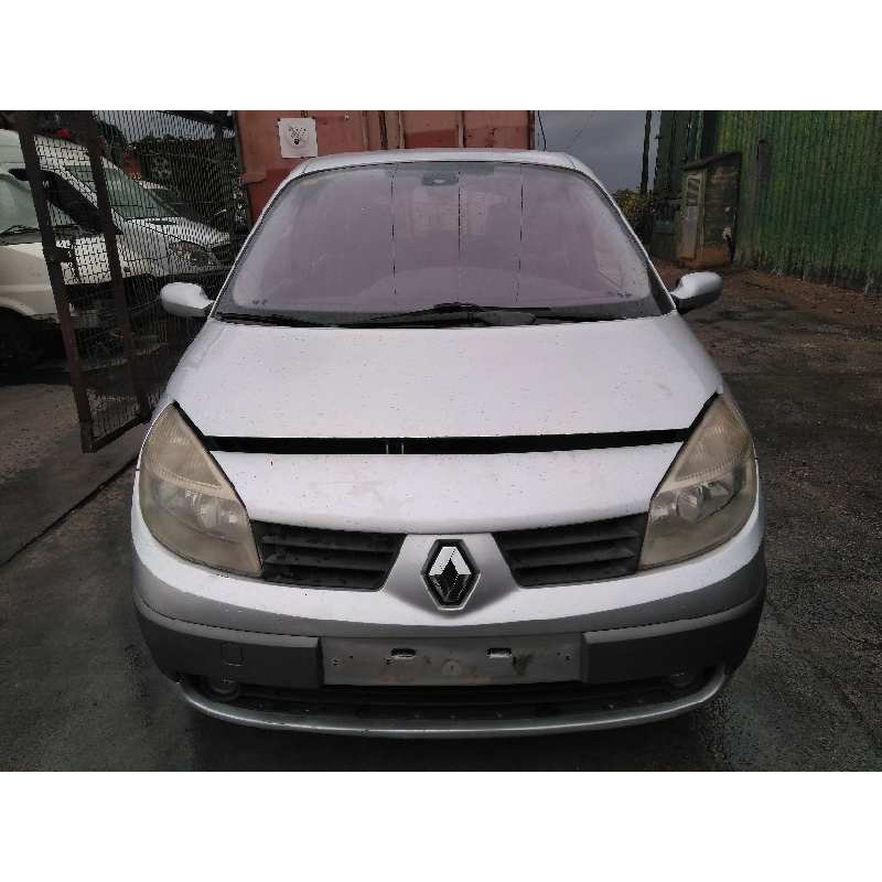 renault scenic ii del año 2005
