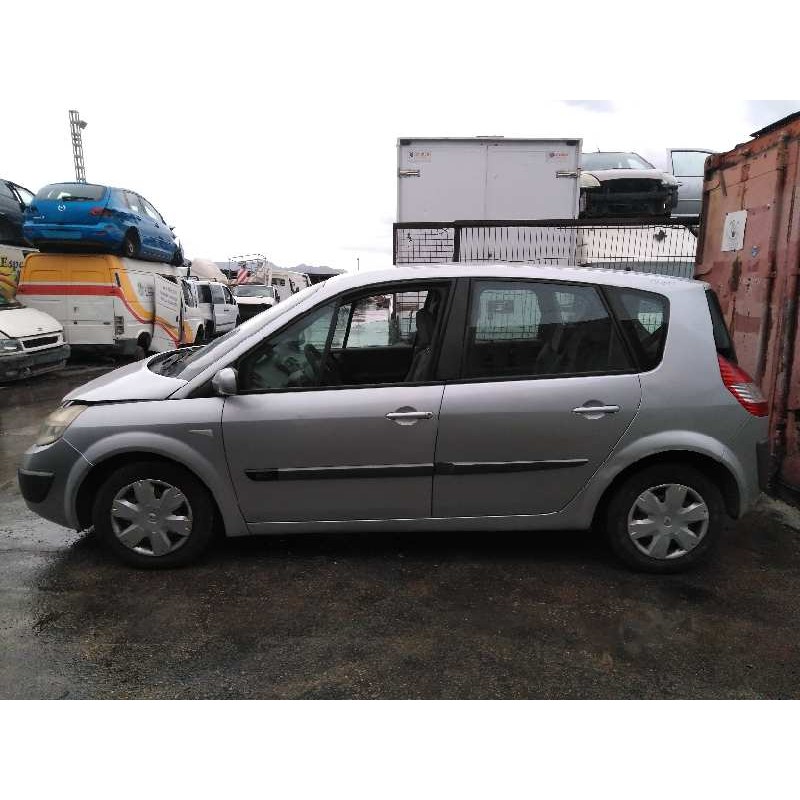 renault scenic ii del año 2005