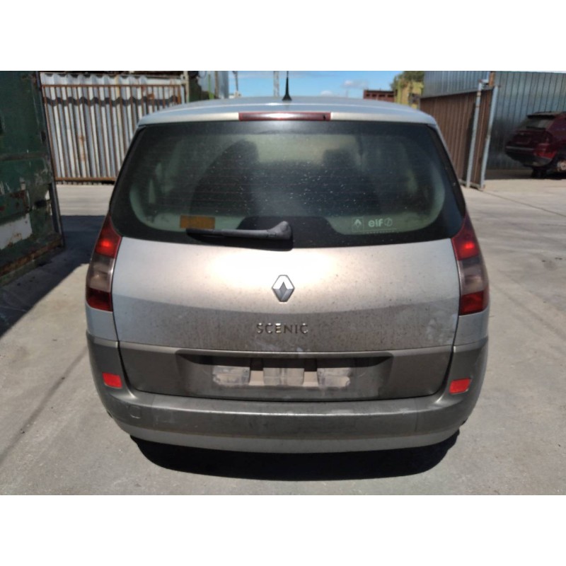 renault scenic ii del año 2004