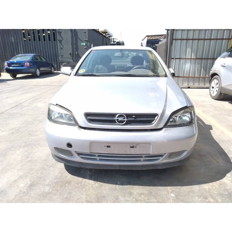 opel astra g coupé del año 2001