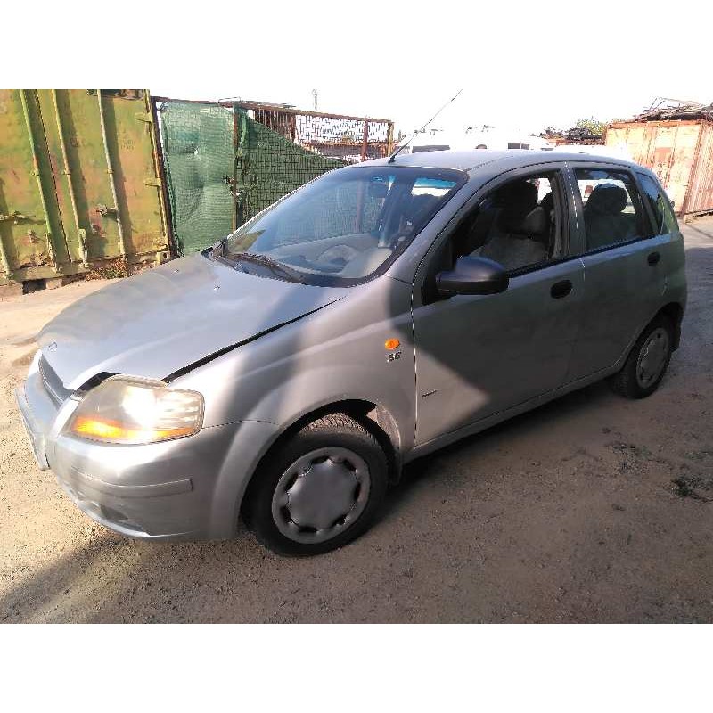 daewoo kalos del año 2004