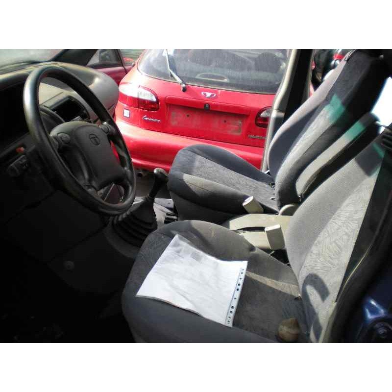 tata safari del año 2002