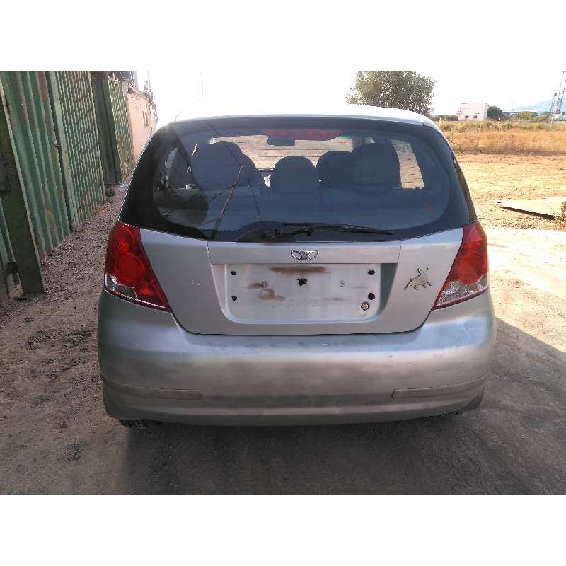 daewoo kalos del año 2004