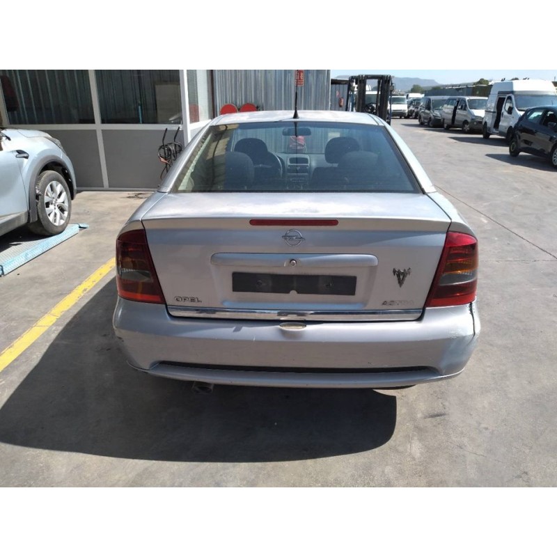 opel astra g coupé del año 2001