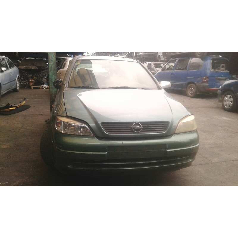 opel astra g berlina del año 1998