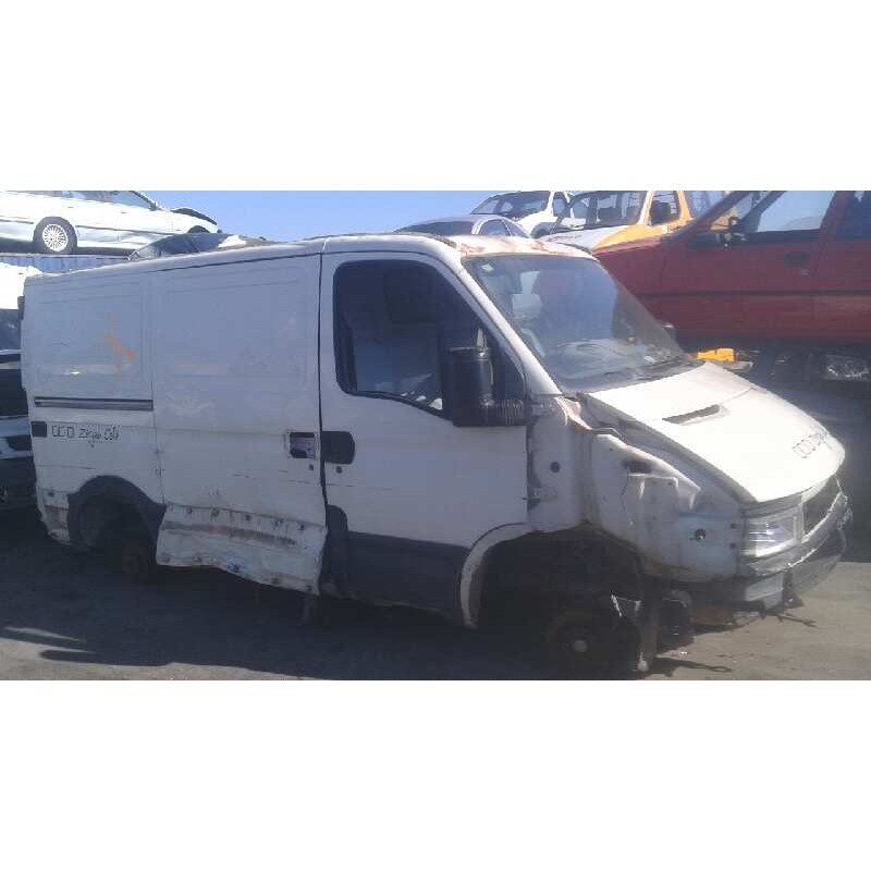 iveco daily caja cerrada (1999 =>) del año 2000