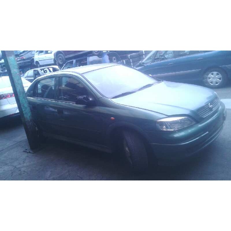 opel astra g berlina del año 1998