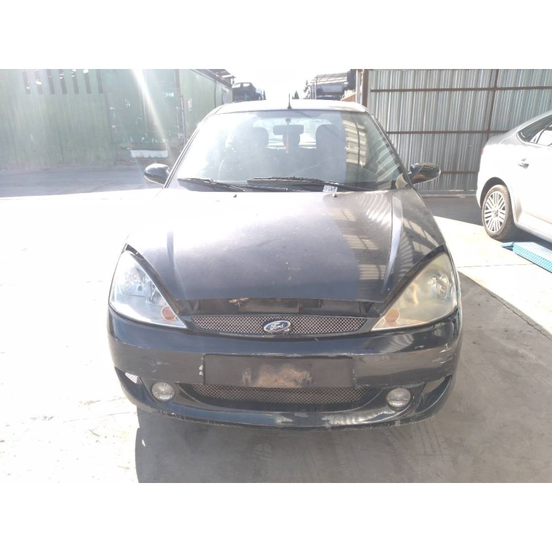 ford focus berlina (cak) del año 2003