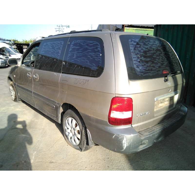 kia carnival ii del año 2003